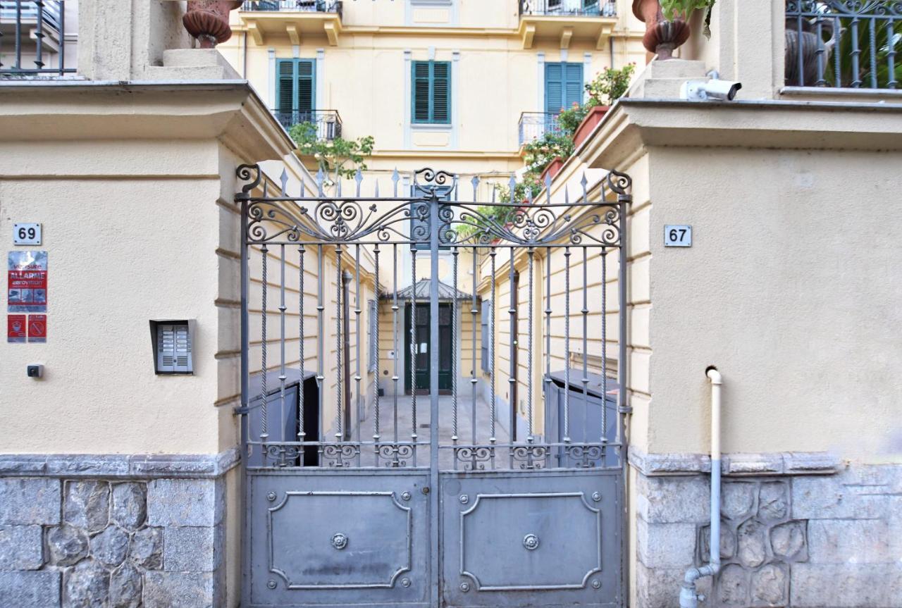 Appartement Iflat Dimora Giardino Inglese à Palerme Extérieur photo